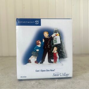 Dept 56 Snow Village Can I Open One Now Accessory Family Shopping #55264 EUC